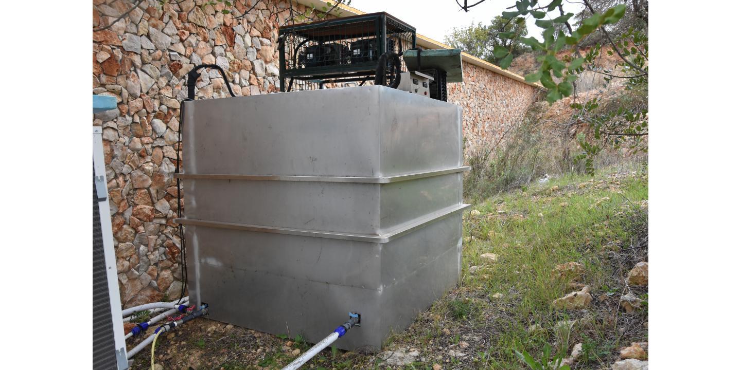 Tanque e refrigerador de água
